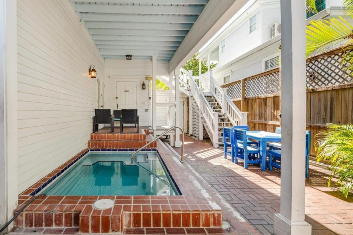 Bananas Foster Guesthouse Key West Exterior foto